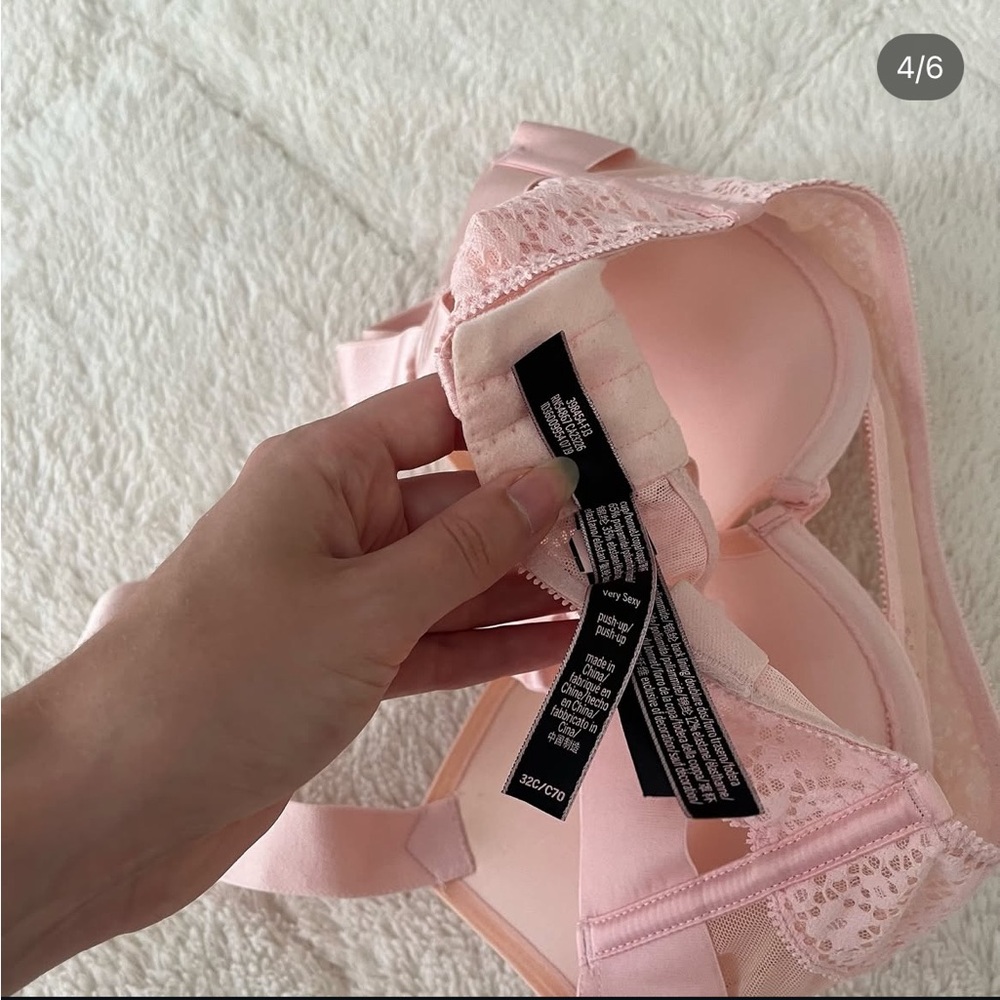 NEW❣️victoria’s secret push up very sexy bra - Picture 4 of 6